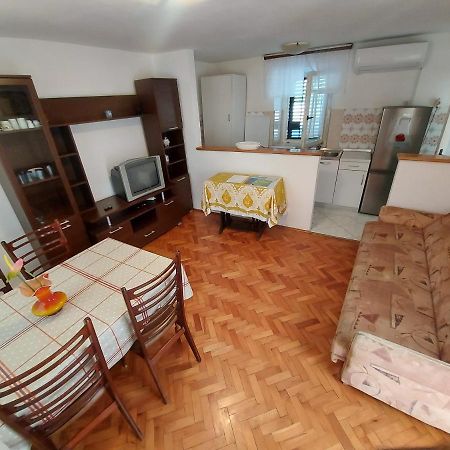 Apartment Boris Labin  Luaran gambar